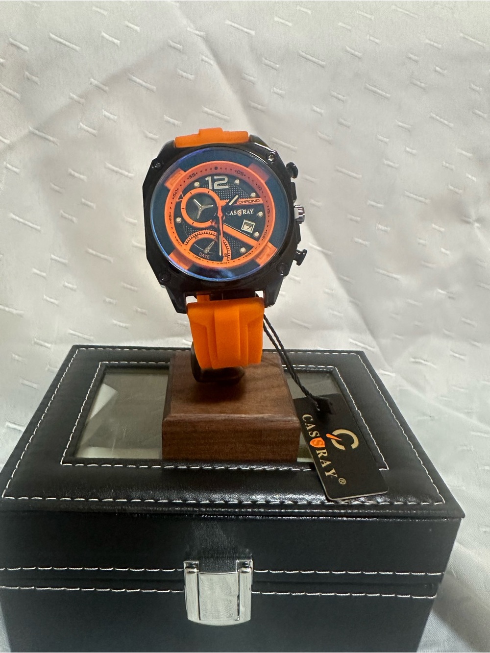 Three Cass Ray Men’s Sports Watch with the display case included - Picture 10 of 13
